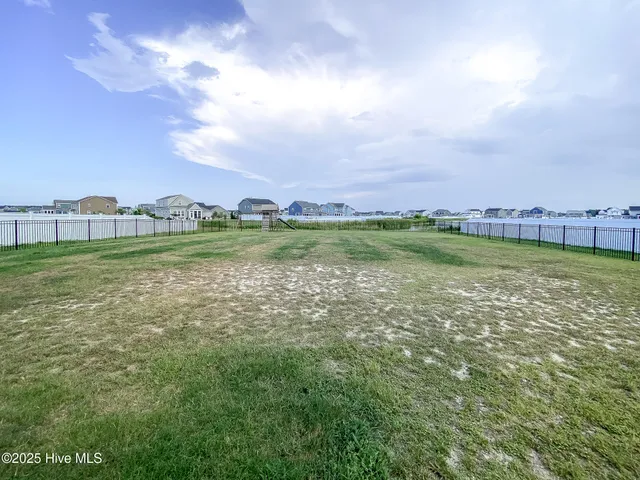 $577,500 | 107 Farmridge Way, Moyock, NC 27958