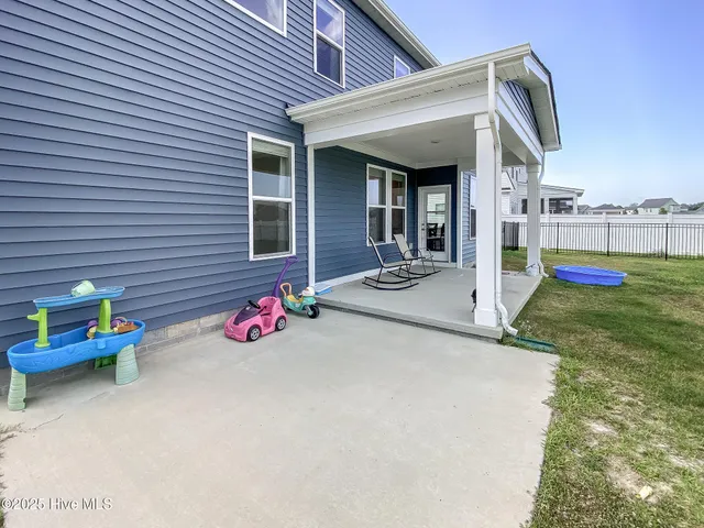 $577,500 | 107 Farmridge Way, Moyock, NC 27958