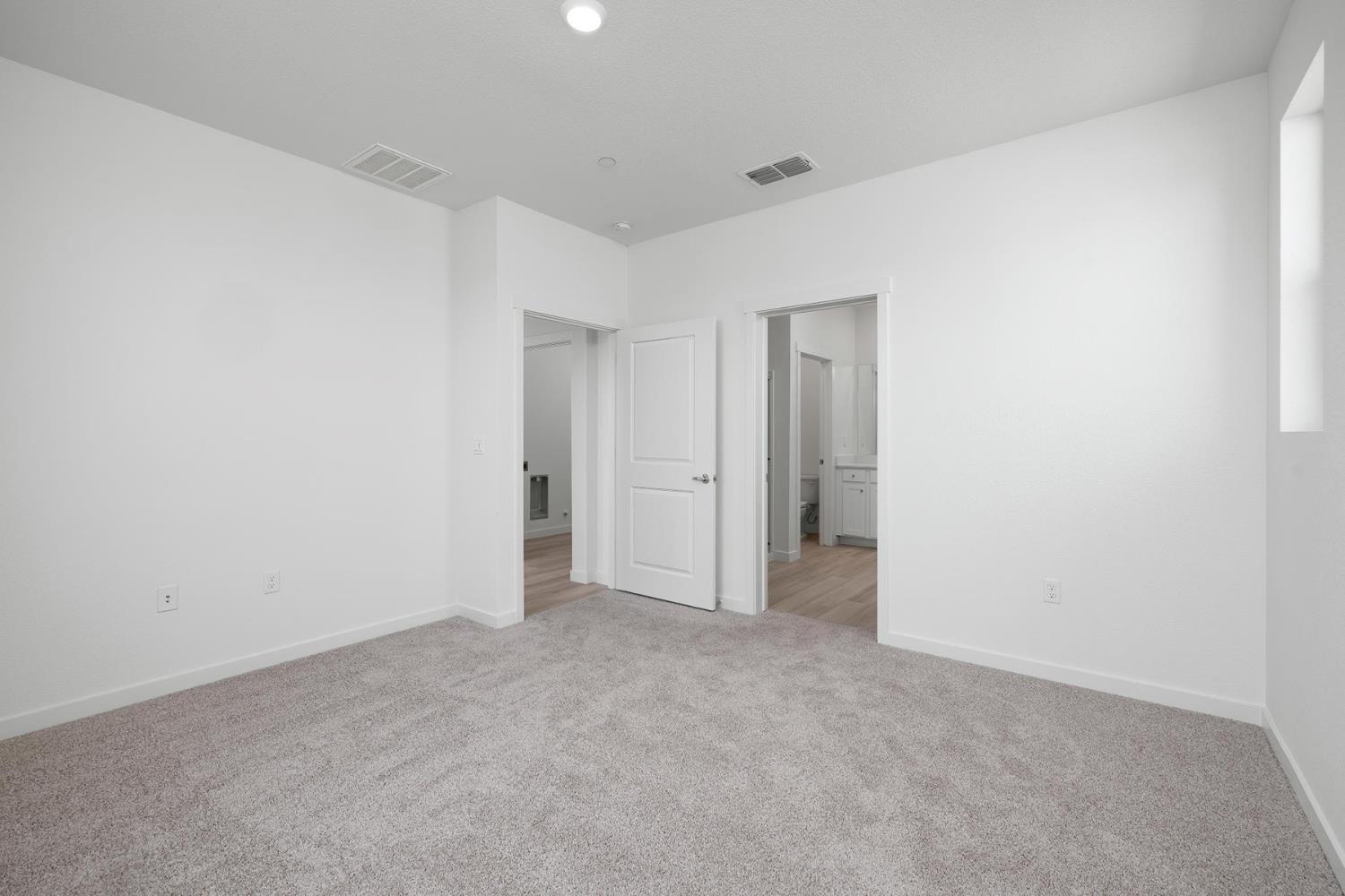 809 Chatham Lane Patterson, CA 95363 - Photo 7 of 16 a view of an empty room and closet area
