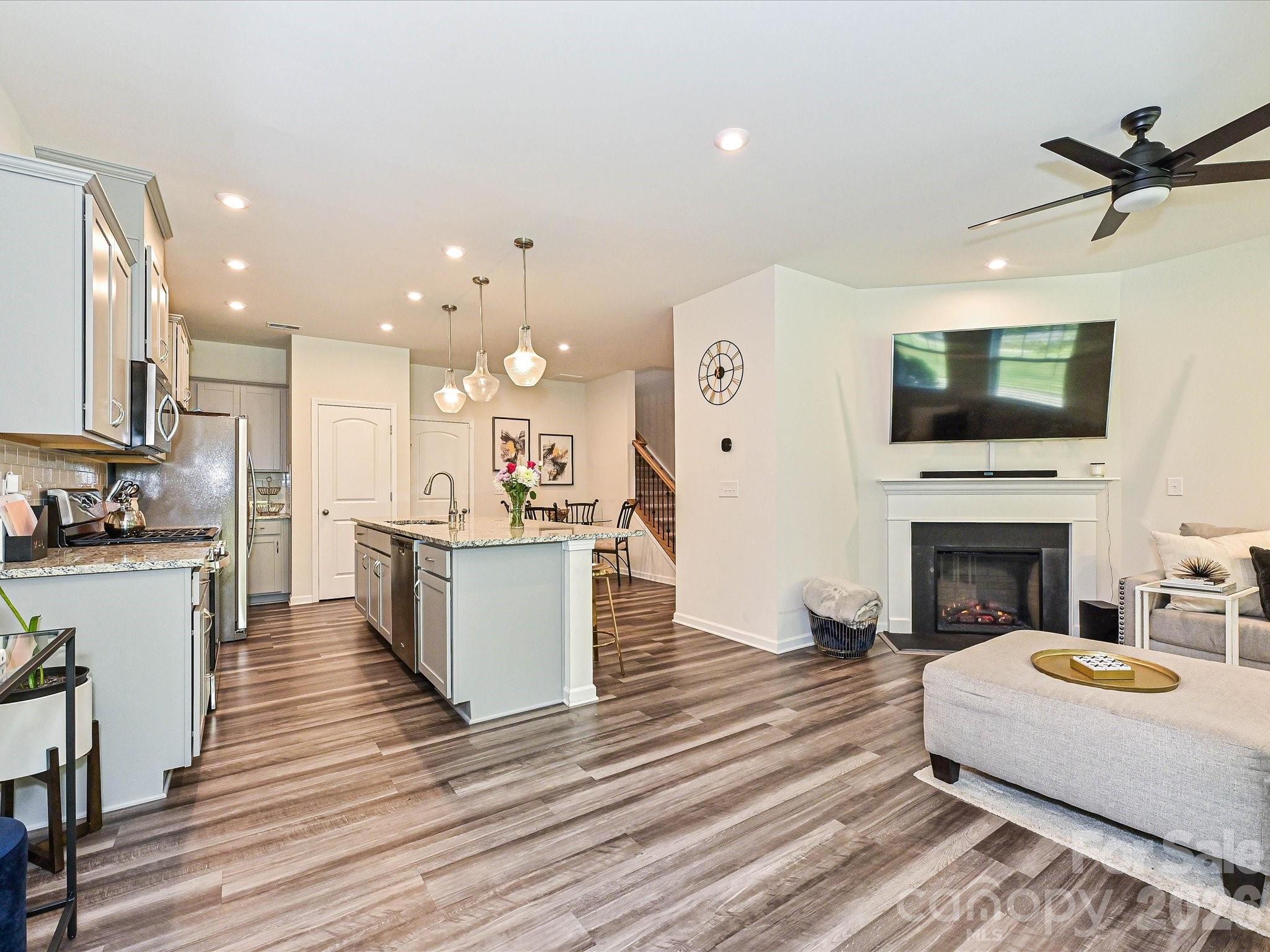1416 Galloway Road Charlotte, NC 28262 - Photo 3 of 29 Gallery Image 3