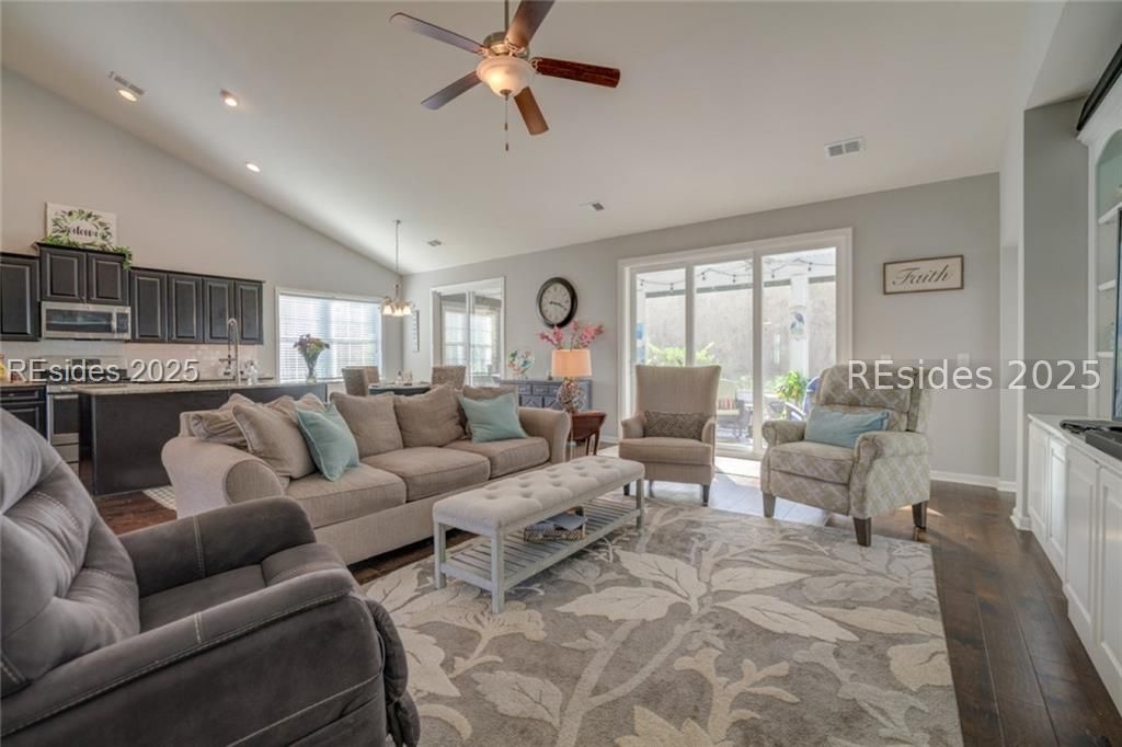 784 Wiregrass Way Hardeeville, SC 29927 - Photo 20 of 49 Greatroom