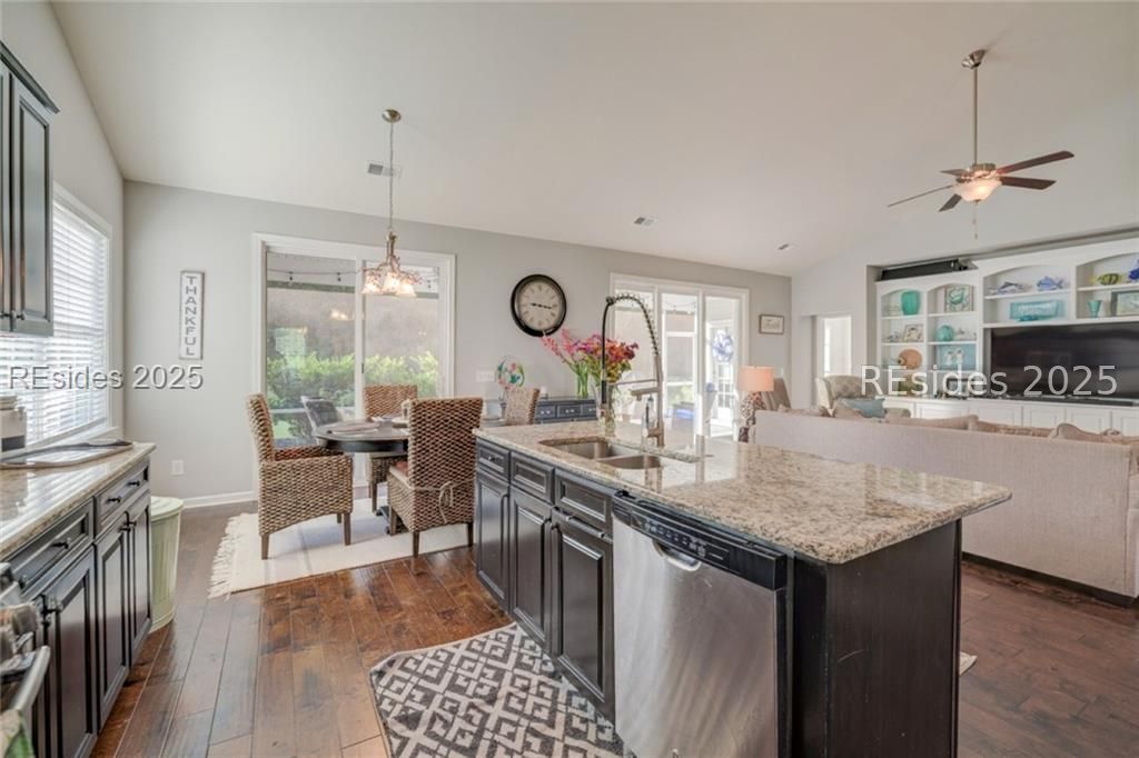 784 Wiregrass Way Hardeeville, SC 29927 - Photo 6 of 49 Chef's Kitchen