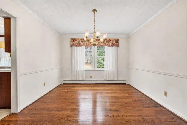 $409,900 | 2332 Stallion Circle, Roanoke, VA 24018