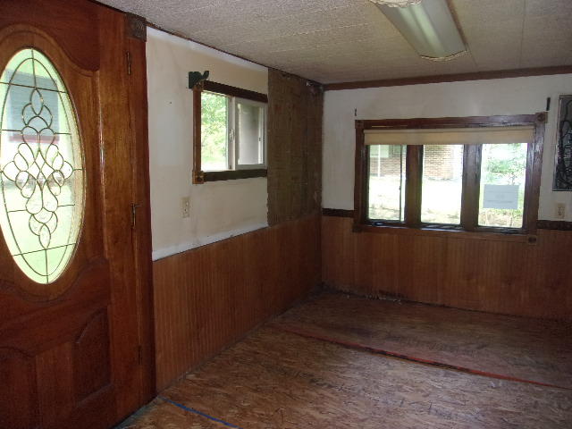 10413 Birchfield Road Pound, VA 24279 - Photo 7 of 14 Dining Room