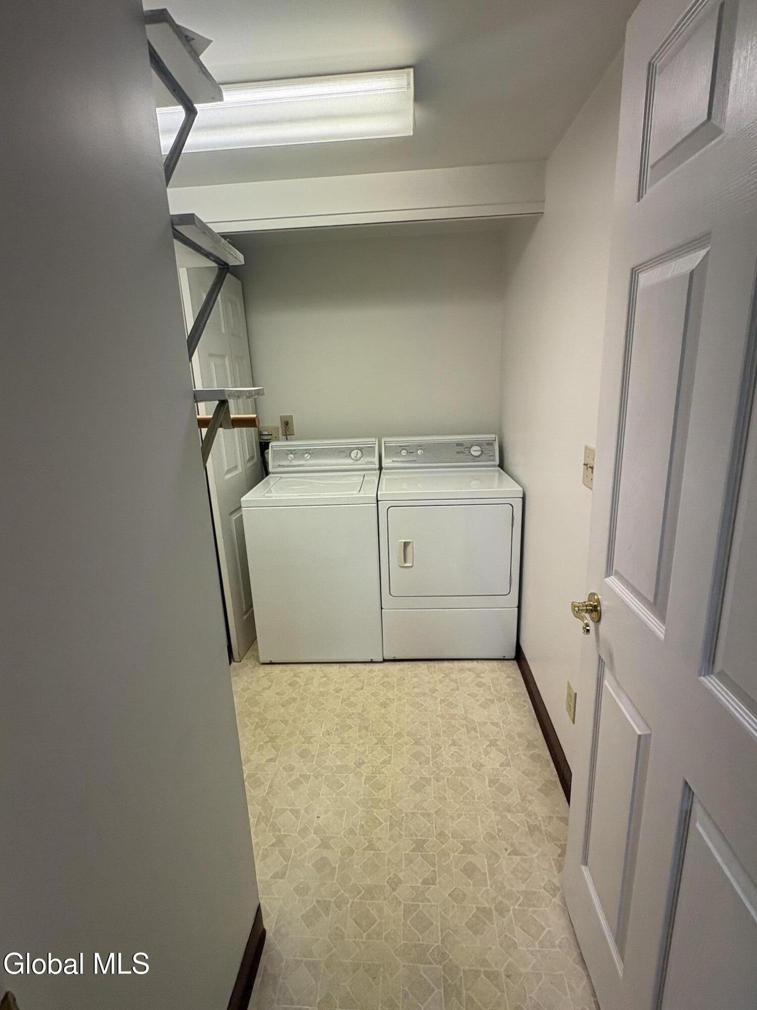 237 Thimbleberry Road Malta, NY 12020 - Photo 39 of 54 237 laund