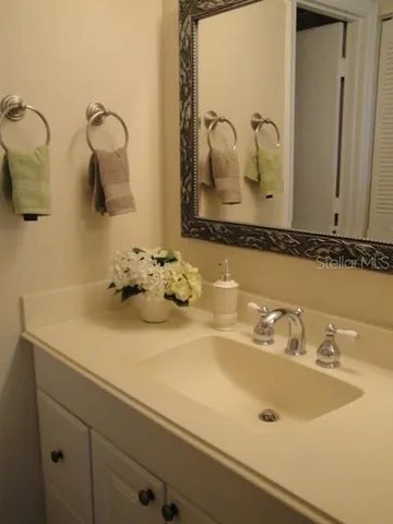 $2,000 | 6365 Bahia Del Mar Boulevard South, Unit 113, St. Petersburg, FL 33715