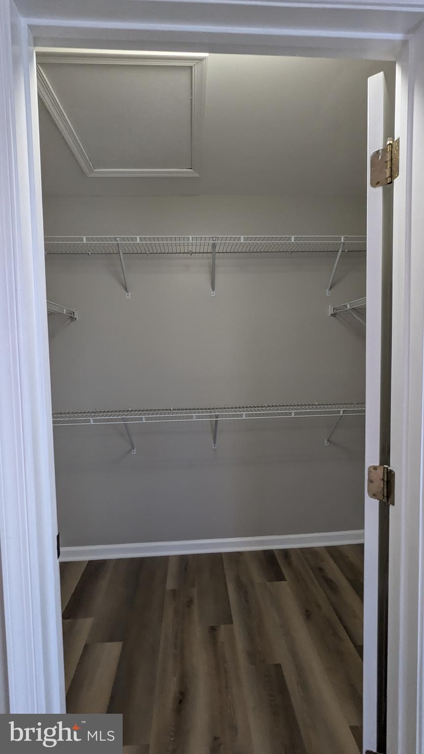 21506 Trowbridge Square Ashburn, VA 20147 - Photo 28 of 66 a view of walk in closet