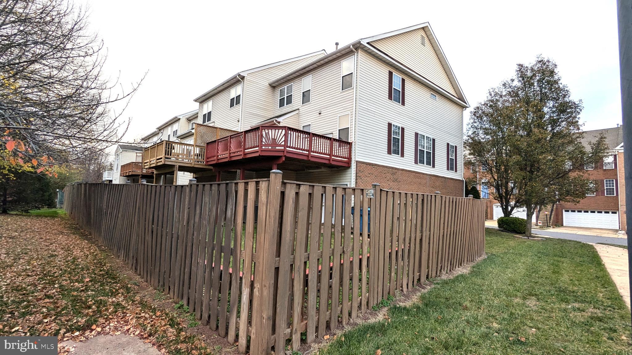 21506 Trowbridge Square Ashburn, VA 20147 - Photo 59 of 66