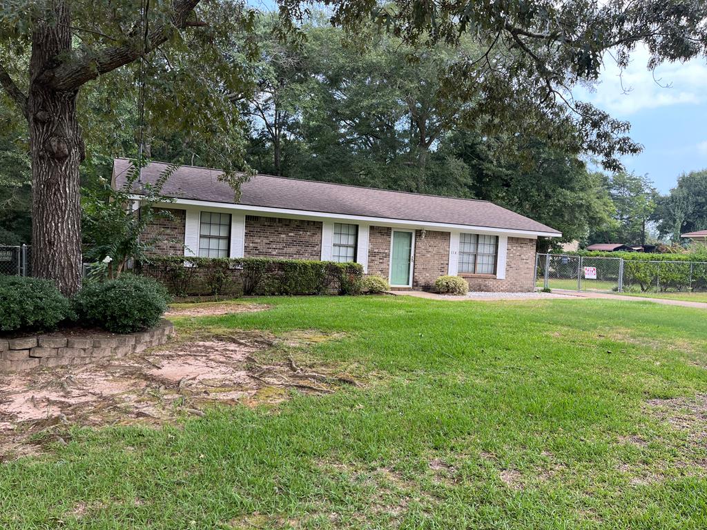 114 Weeping Willow Road Abbeville, AL 36310 - Photo 1 of 14 Main View