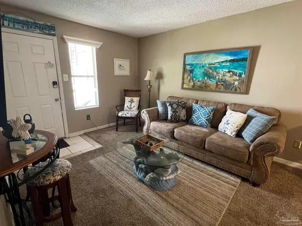 $145,000 | 1301 Redwood Lane, Unit H, Gulf Breeze, FL 32563