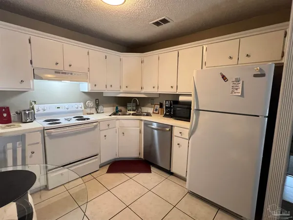 $145,000 | 1301 Redwood Lane, Unit H, Gulf Breeze, FL 32563
