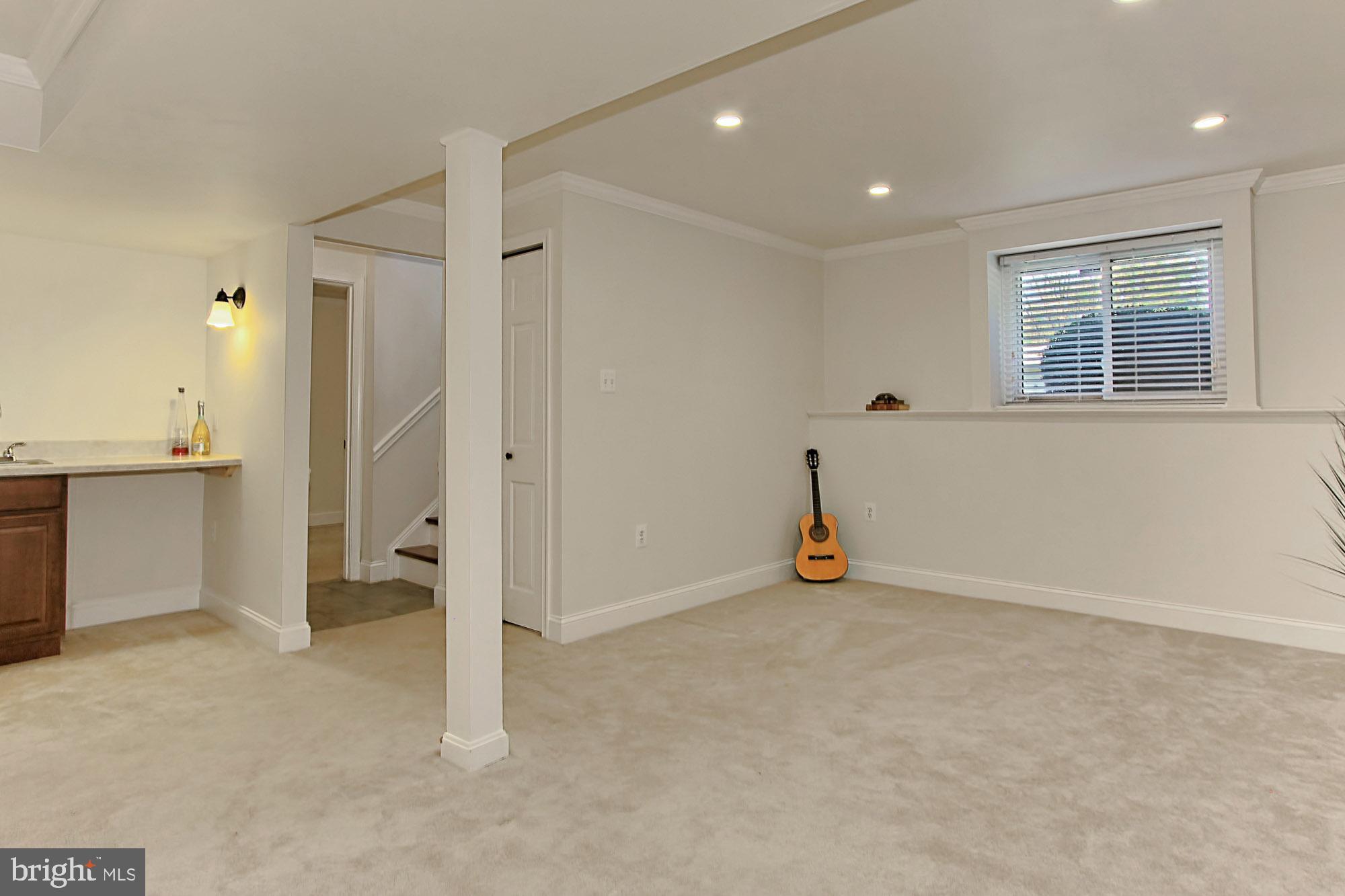 12809 Wrexham Road Herndon, VA 20171 - Photo 27 of 38