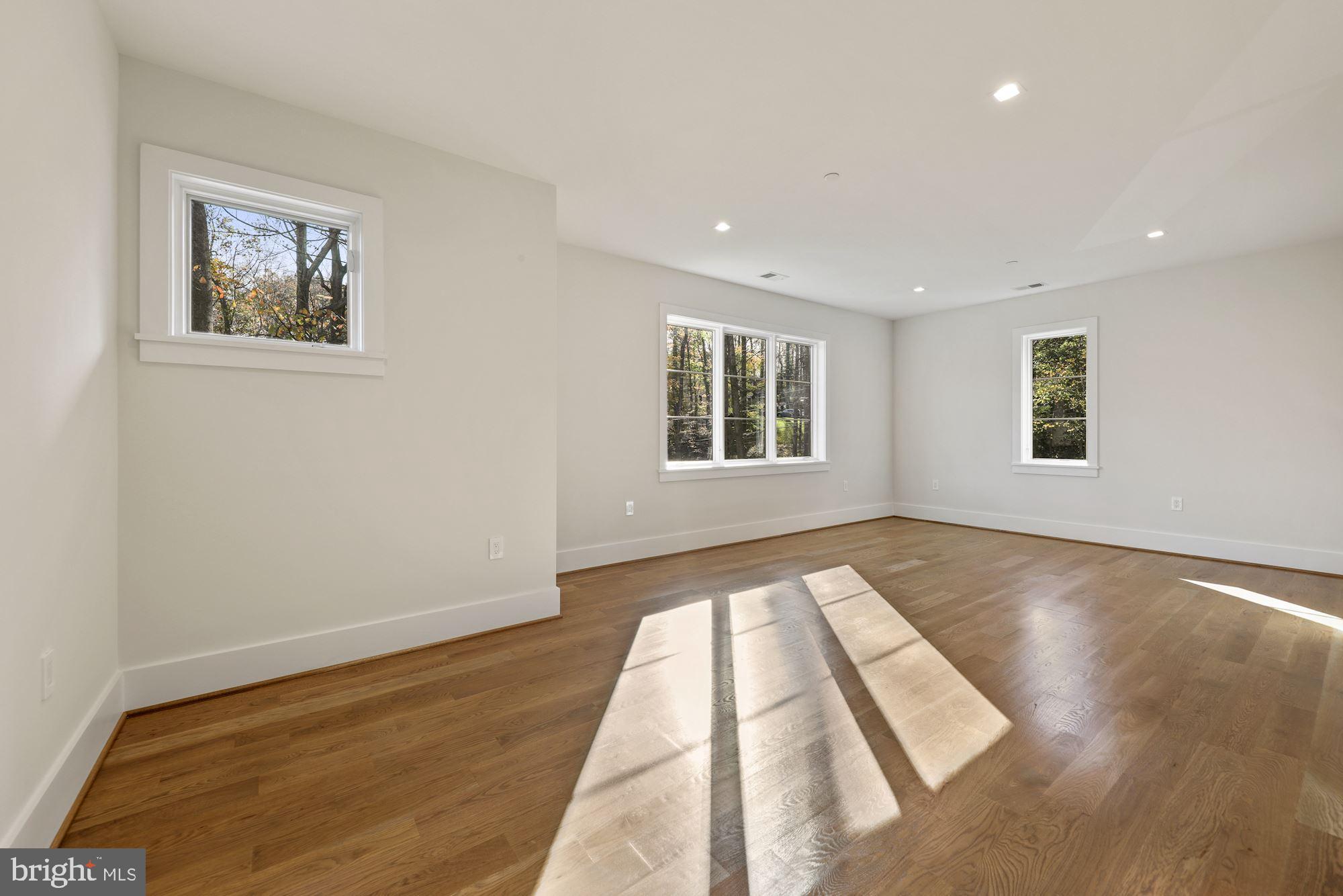 7408 Nevis Road Bethesda, MD 20817 - Photo 27 of 43