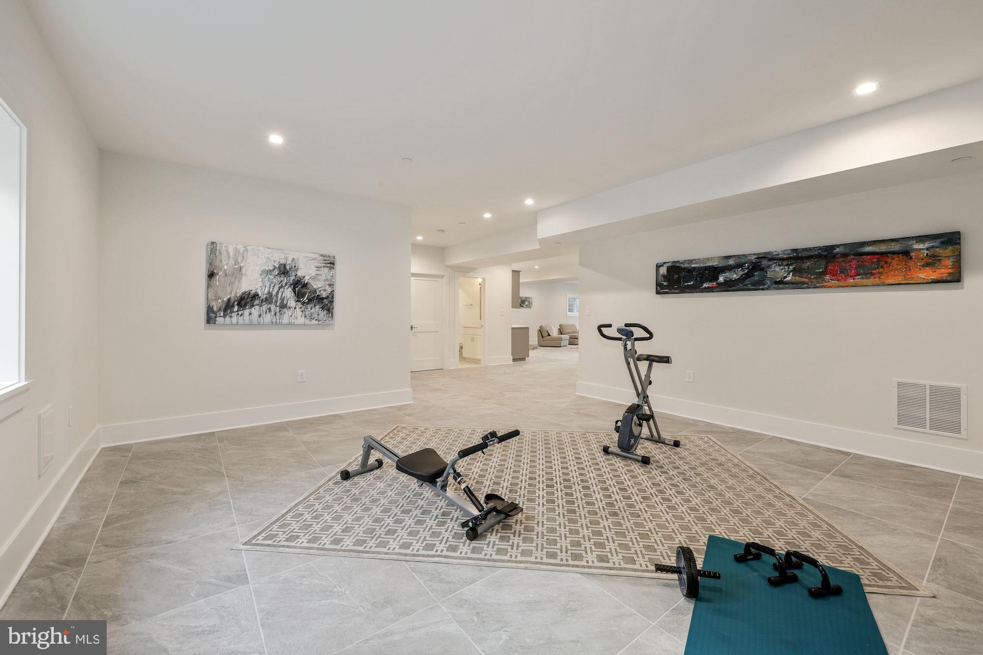 7408 Nevis Road Bethesda, MD 20817 - Photo 38 of 43