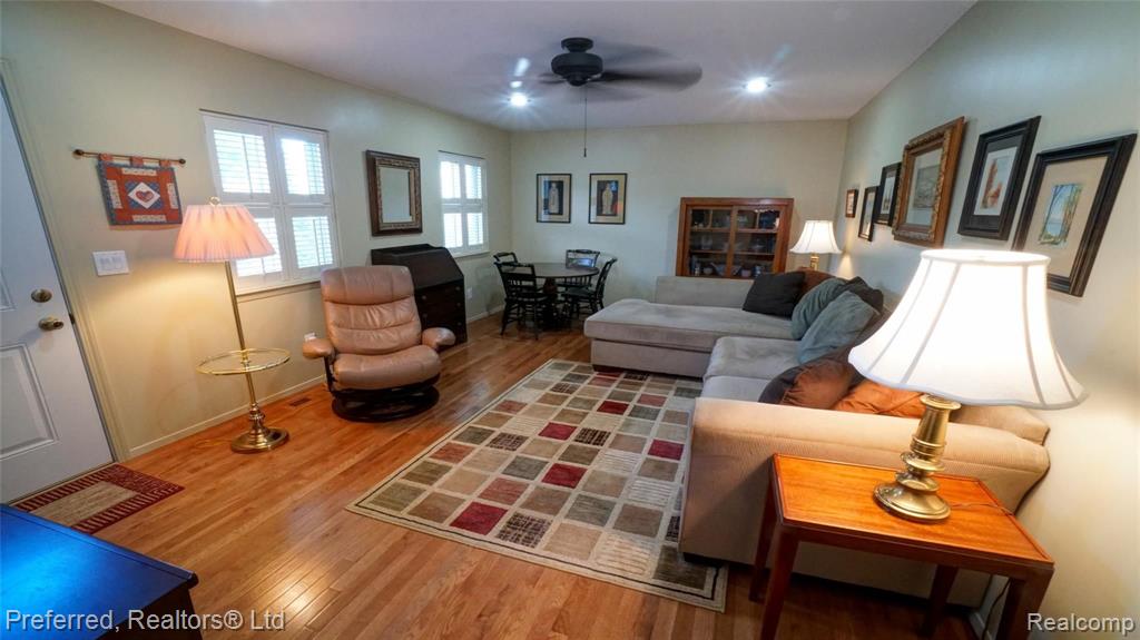22469 Mill Road Novi, MI 48375 - Photo 14 of 30 Gallery Image 14