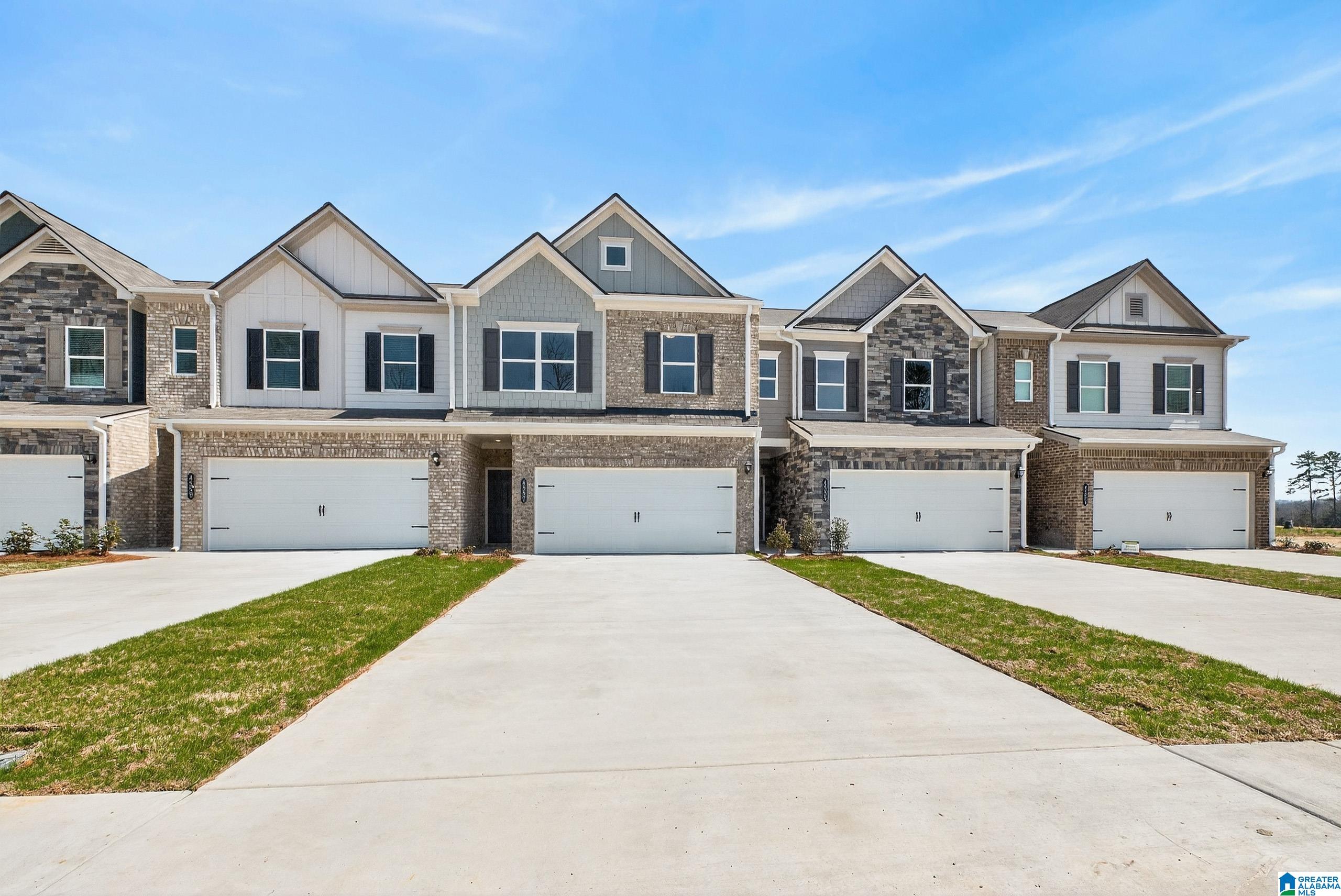 4557 Village Springs Square, Unit 3 Fultondale, AL 35068 - Photo 1 of 37