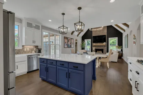 $1,550,000 | 102 Mulberry Grove, Hendersonville, TN 37066