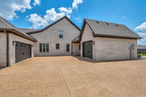 $1,550,000 | 102 Mulberry Grove, Hendersonville, TN 37066