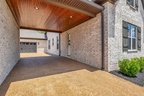 $1,550,000 | 102 Mulberry Grove, Hendersonville, TN 37066