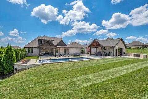 $1,550,000 | 102 Mulberry Grove, Hendersonville, TN 37066