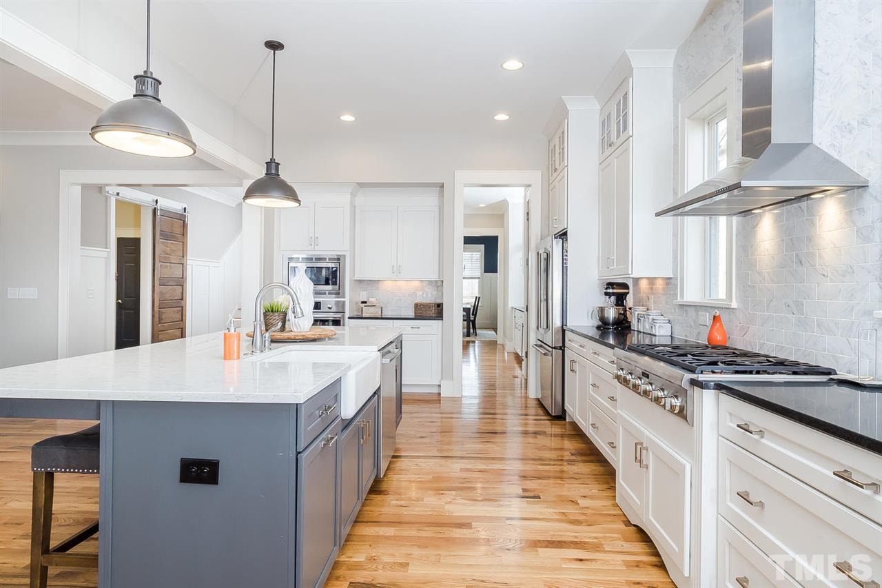 405 Rambling Oaks Lane Holly Springs, NC 27540 - Photo 9 of 25