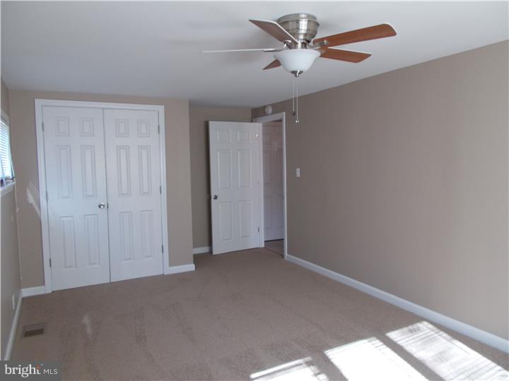 660 Windsor Avenue Maple Shade, NJ 08052 - Photo 5 of 6