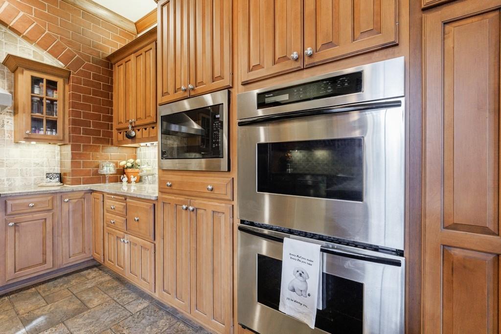 3295 Stillhouse Road Southeast Atlanta, GA 30339 - Photo 17 of 99