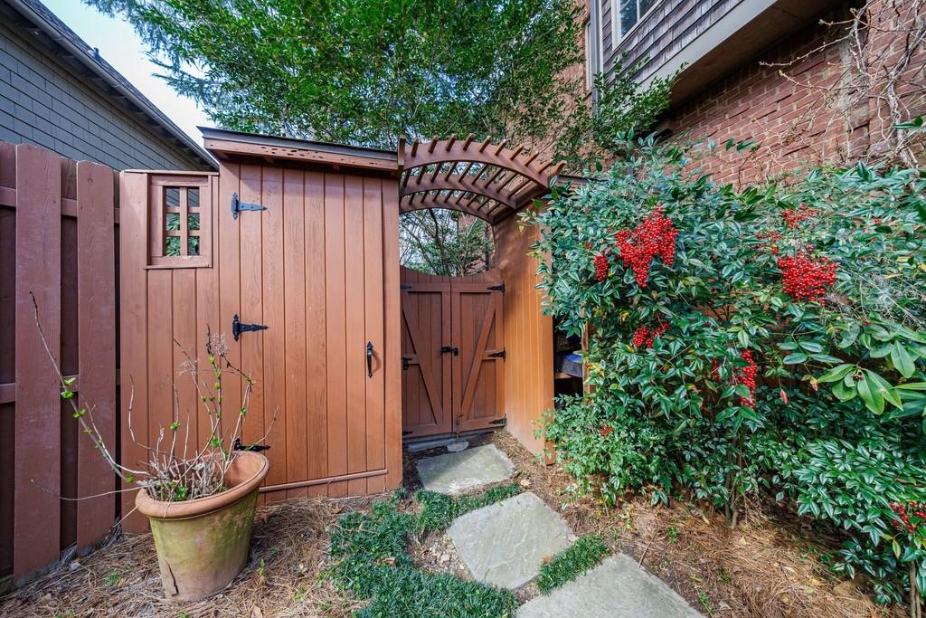 3295 Stillhouse Road Southeast Atlanta, GA 30339 - Photo 91 of 99