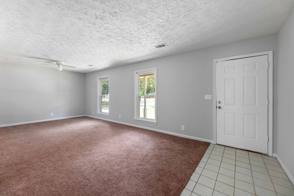 604 Pear Street West Point, GA 31833 - Photo 2 of 30