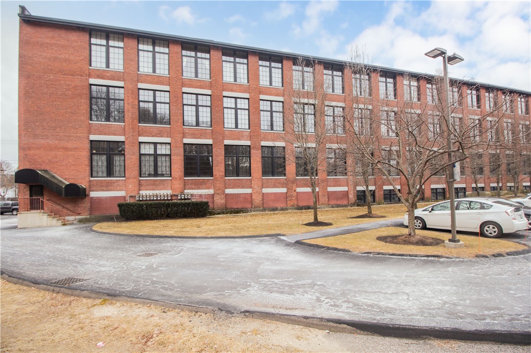 685 Social Street, Unit 101 Woonsocket, RI 02895 - Photo 40 of 42 Gallery Image 40