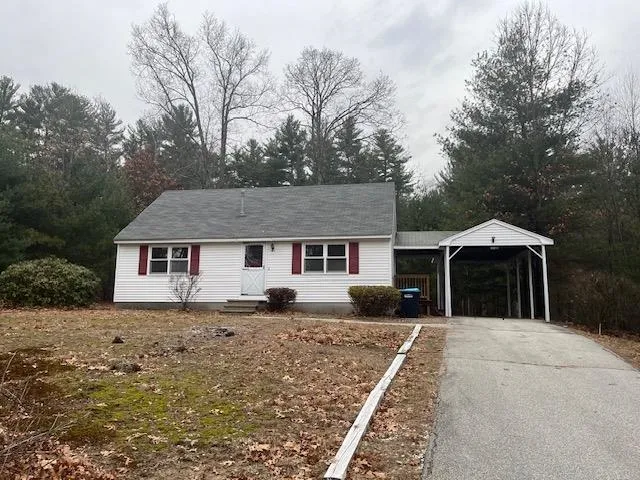 $2,500 | 286 Lowell Road, Hudson, NH 03051