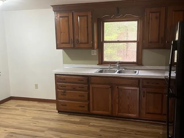 $2,500 | 286 Lowell Road, Hudson, NH 03051