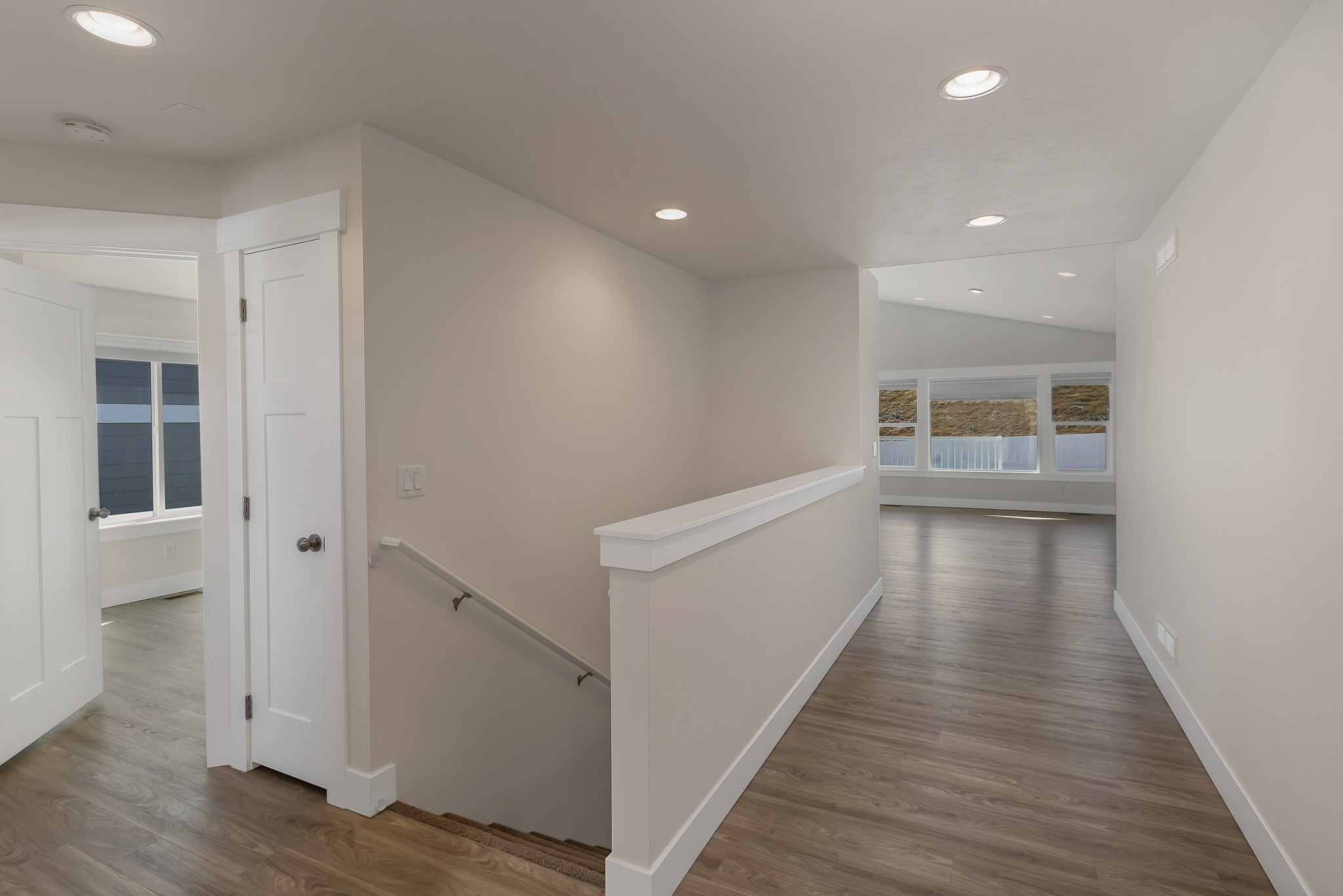18314 Selkirk Estates Road Greenacres, WA 99016 - Photo 3 of 28 Gallery Image 3