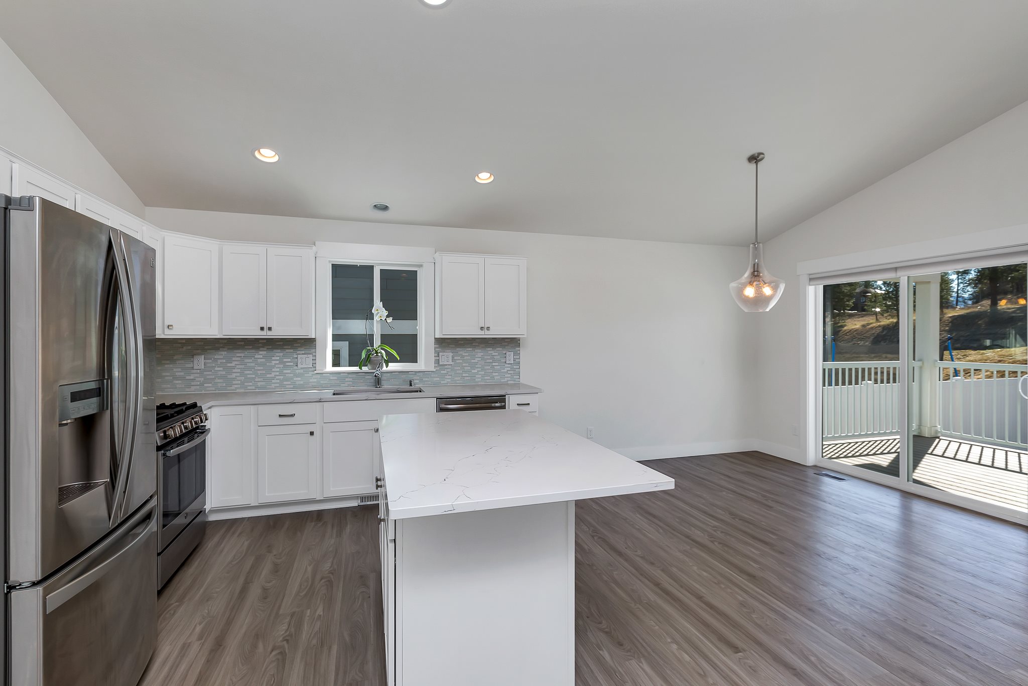 18314 Selkirk Estates Road Greenacres, WA 99016 - Photo 9 of 28 Gallery Image 9