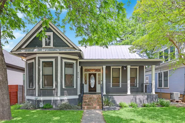 $4,600 | 904 Willow Street, Unit A & B, Austin, TX 78702