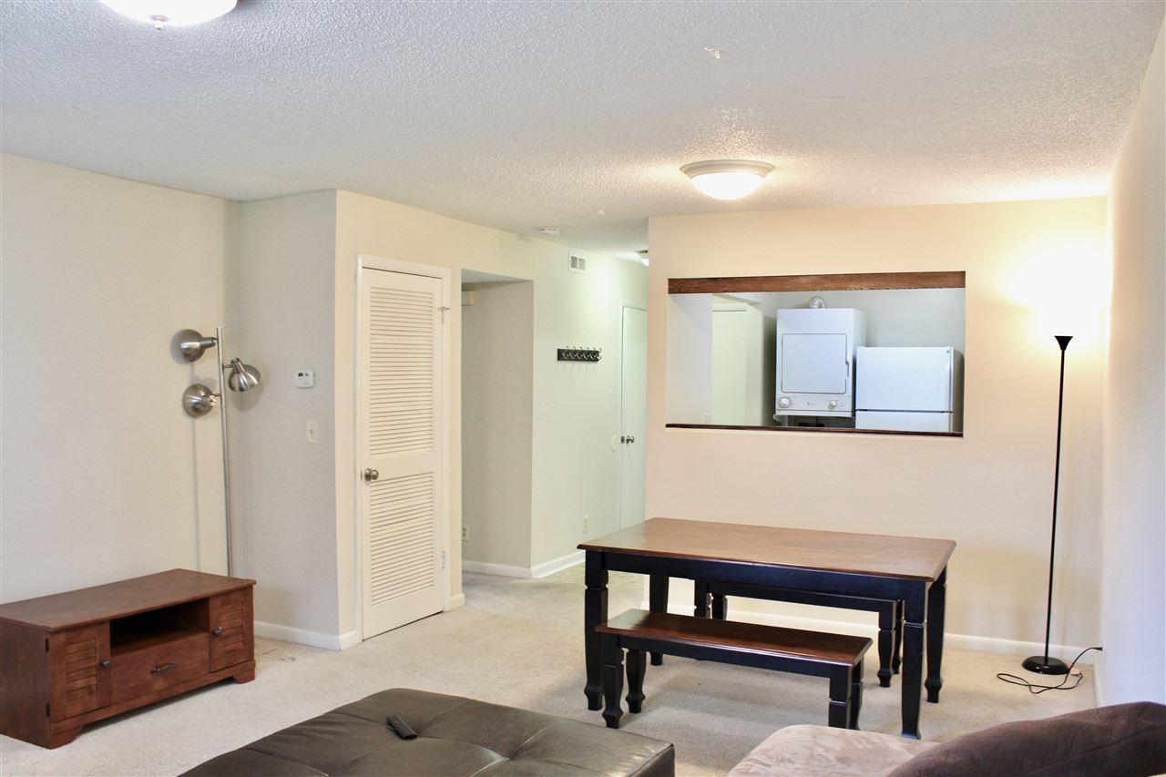 1390 Hunters Road, Unit D Harrisonburg, VA 22801 - Photo 2 of 9 Gallery Image 2