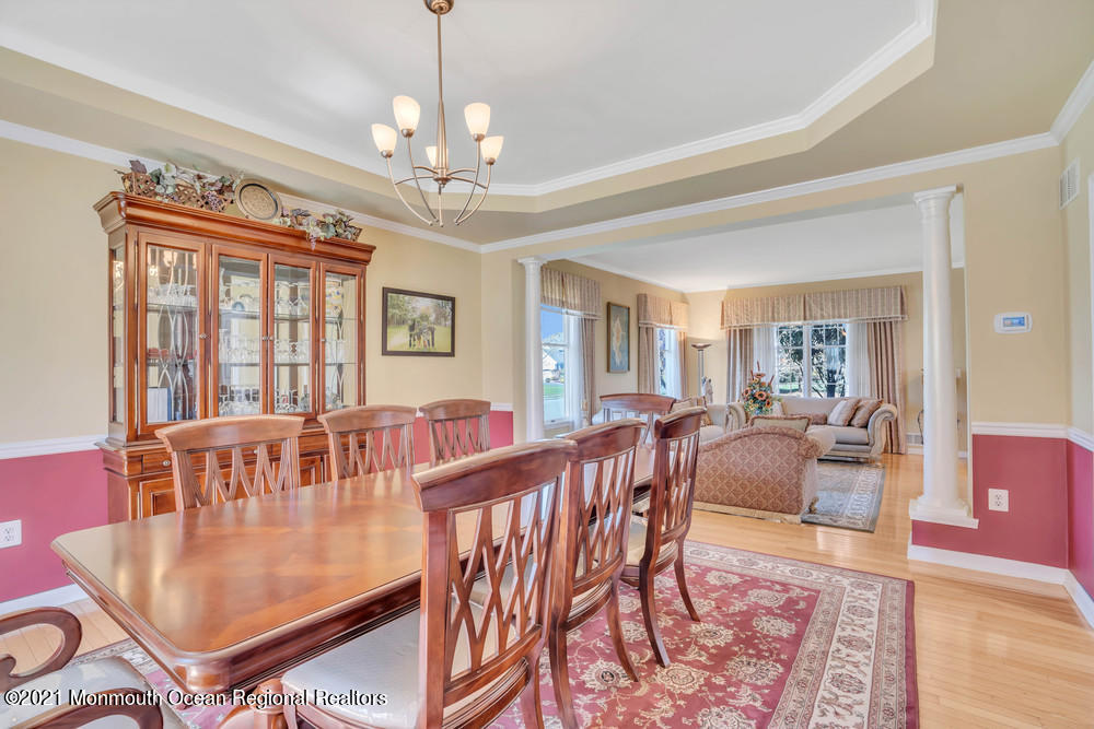 30 Red Oak Lane Freehold, NJ 07728 - Photo 22 of 73 a view of a dining room with furniture