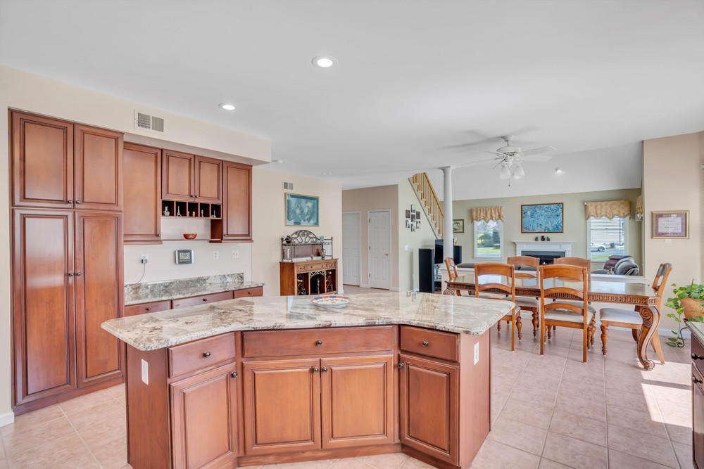 30 Red Oak Lane Freehold, NJ 07728 - Photo 25 of 73 024_bdsc05854