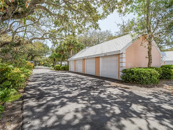 $3,000 | 1506 Coral Oak Lane, Unit 1303, Vero Beach, FL 32963