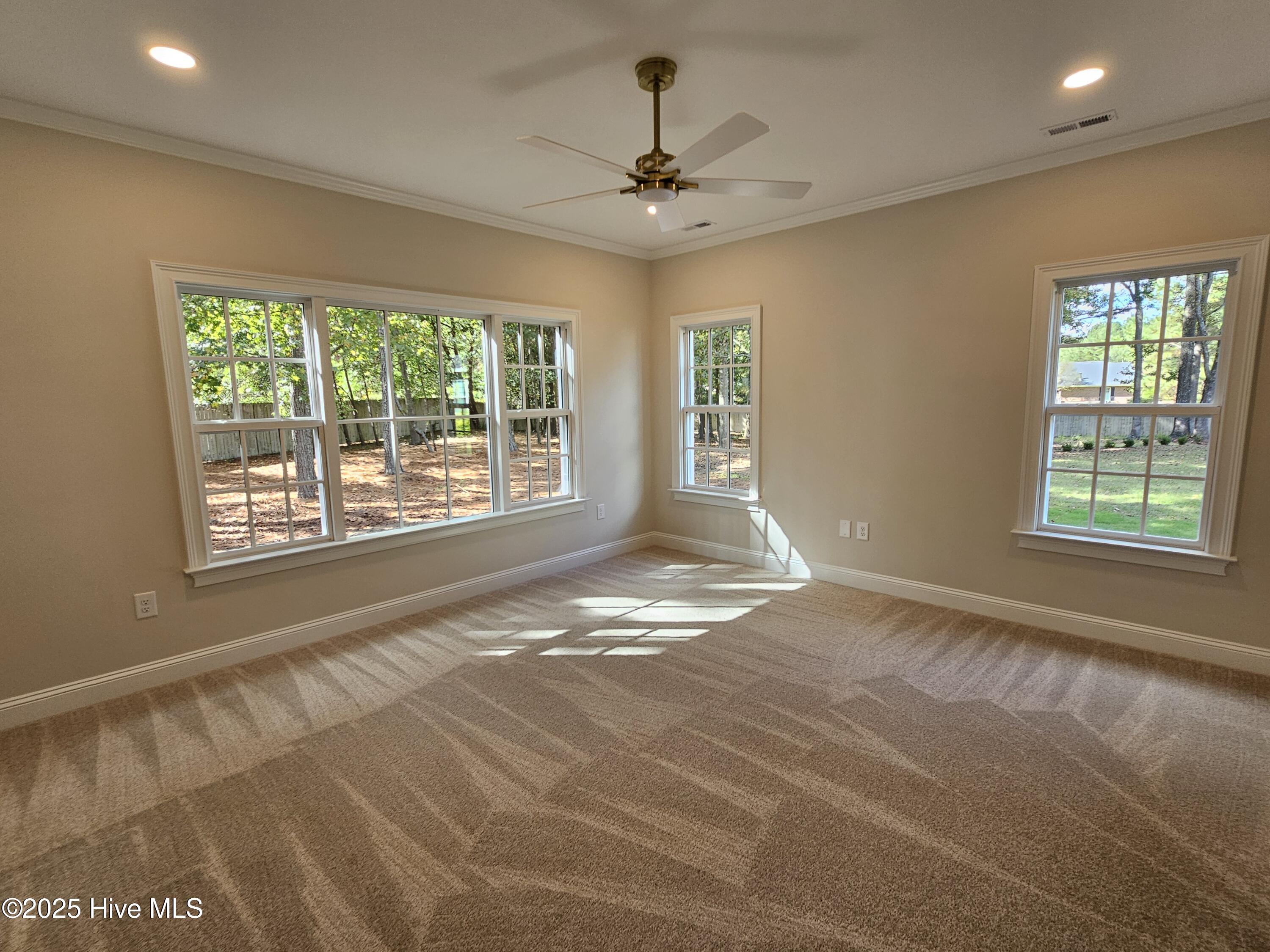 107 Village Circle Clinton, NC 28328 - Photo 13 of 21 20251004_152009