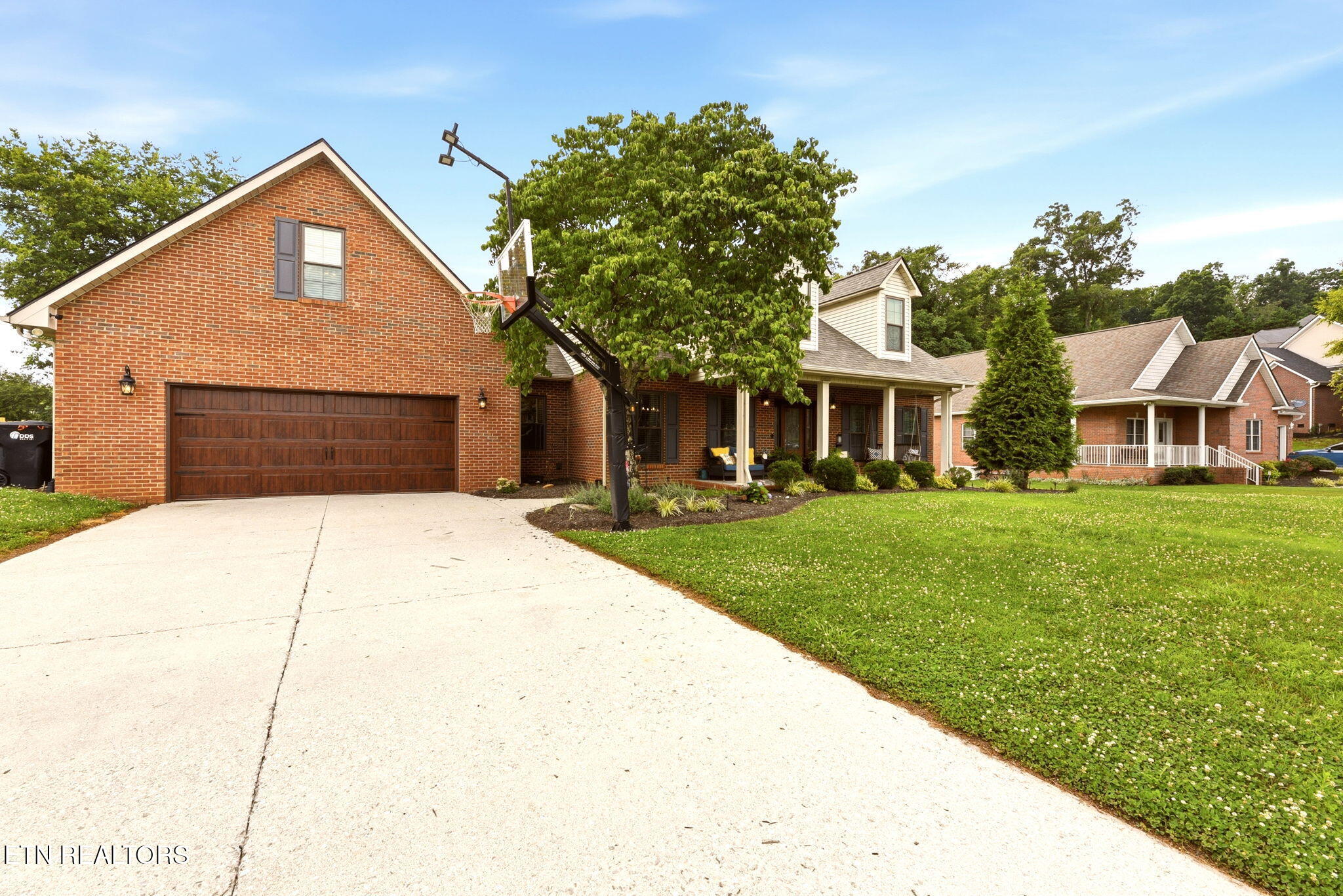 112 Rutherford Court Clinton, TN 37716 - Photo 3 of 40 3-web-or-mls-Rthrfrd112 (3)