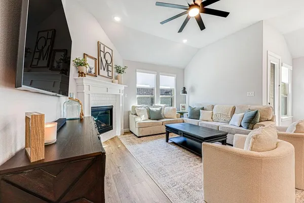 $515,000 | 4036 Starlight Creek Drive, Celina, TX 75009