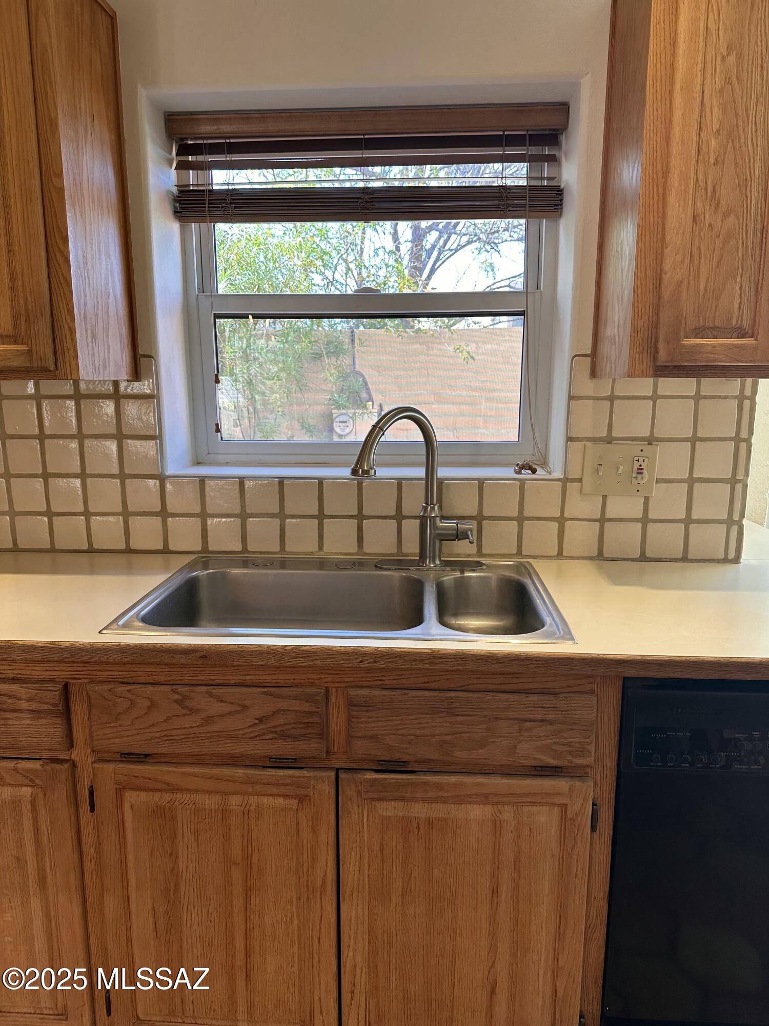 2853 East Sierra Vista Road Tucson, AZ 85716 - Photo 15 of 44