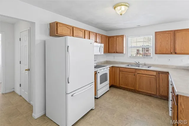 $270,000 | 794 Cedar Mill Drive, Belleville, IL 62221