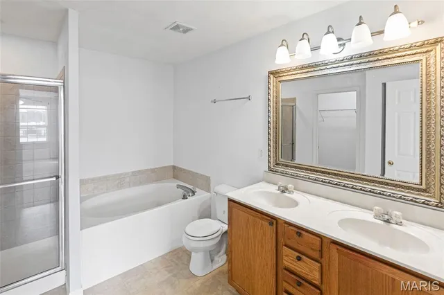 $270,000 | 794 Cedar Mill Drive, Belleville, IL 62221