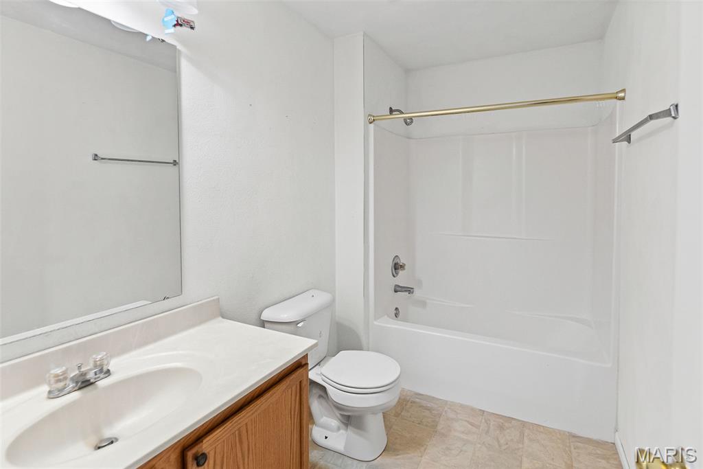 794 Cedar Mill Drive Belleville, IL 62221 - Photo 32 of 41