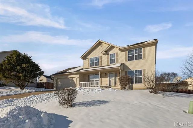 $270,000 | 794 Cedar Mill Drive, Belleville, IL 62221