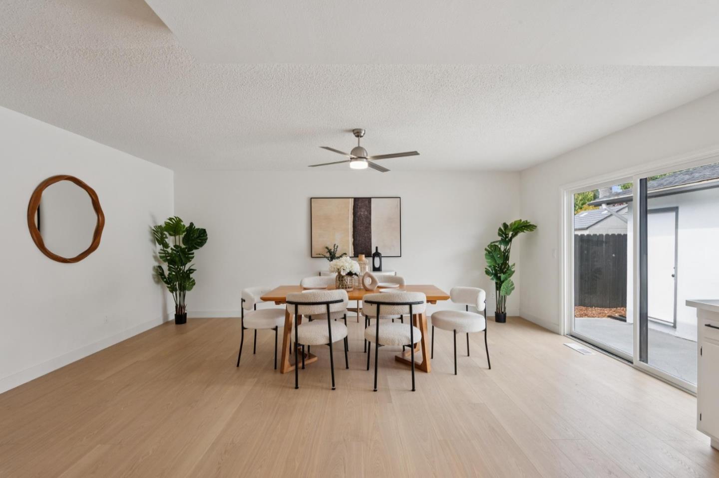492 Umland Drive Santa Rosa, CA 95401 - Photo 7 of 24 Gallery Image 7