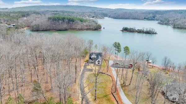 $895,000 | 1216 Runaway Bay Road, Lynch Station, VA 24571