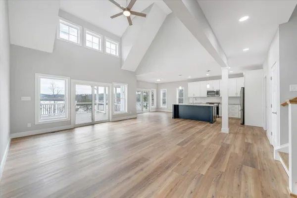 $895,000 | 1216 Runaway Bay Road, Lynch Station, VA 24571